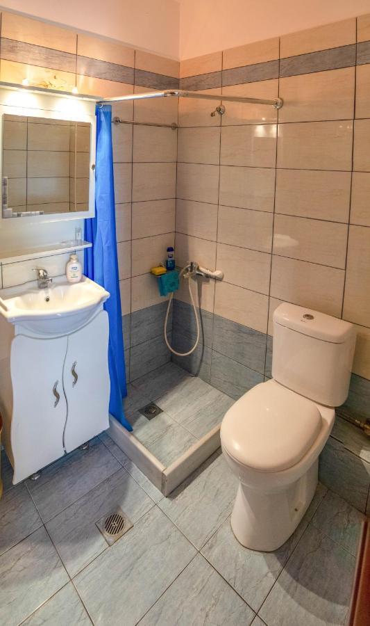 Gallery Suites "Athina" Mesolóngion Екстериор снимка
